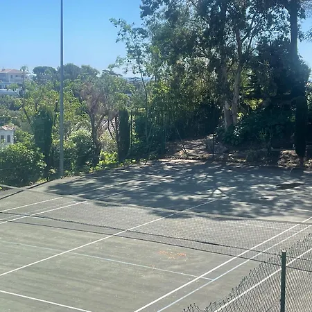 De Charme Avec Piscine A Debordement קאן