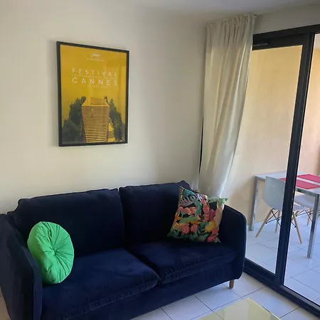 De Charme Avec Piscine A Debordement Apartament *